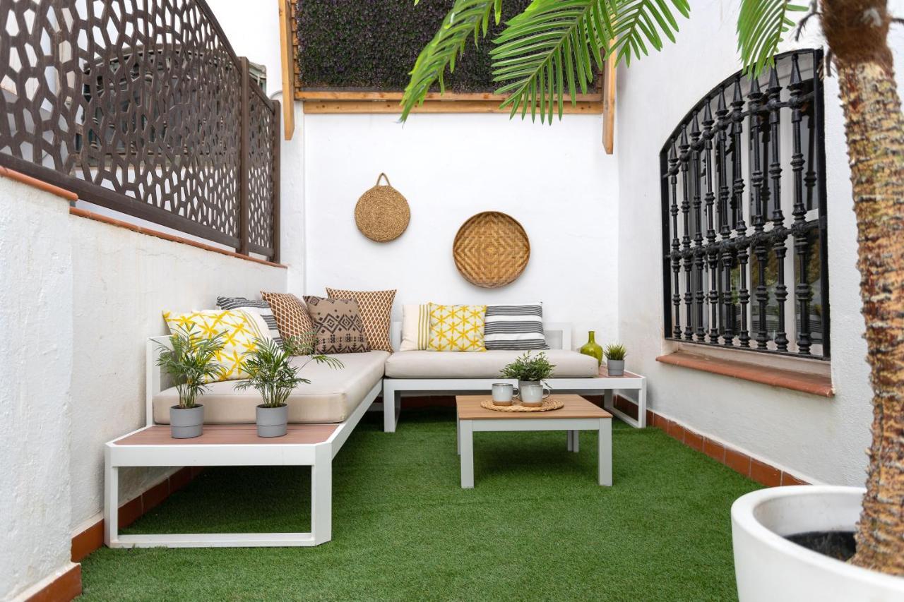 Beautiful Apartment In Malaga Exterior photo