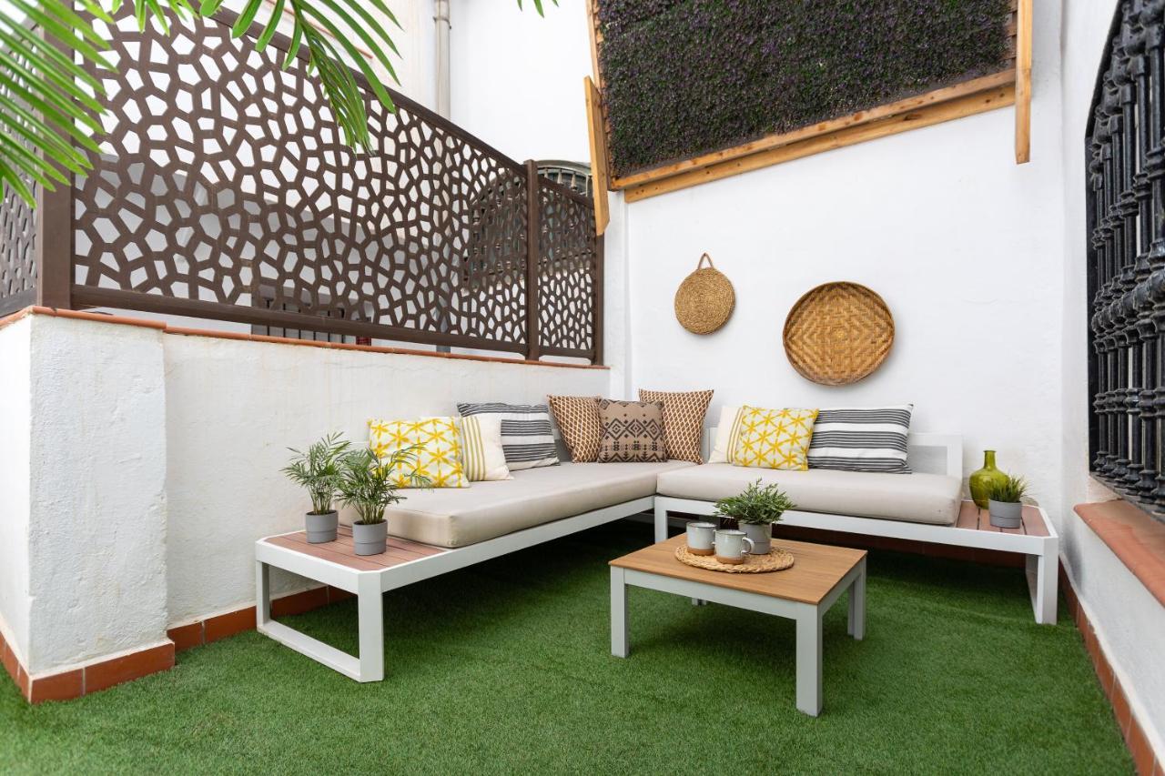 Beautiful Apartment In Malaga Exterior photo