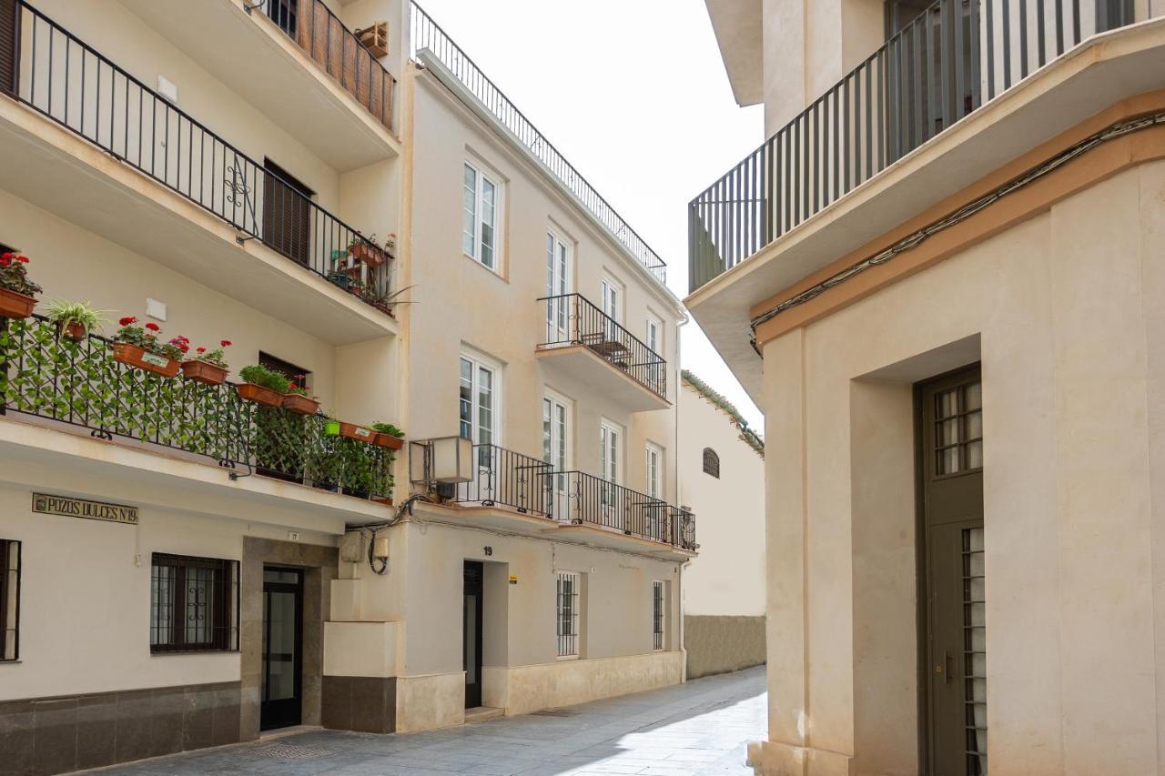 Beautiful Apartment In Malaga Exterior photo